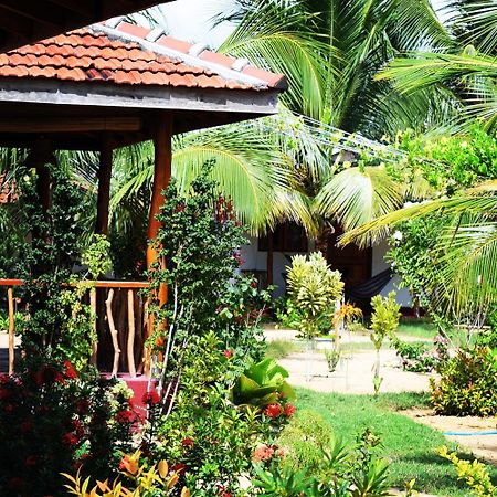 Prime Surfers Bungalow Arugam Bay Kültér fotó
